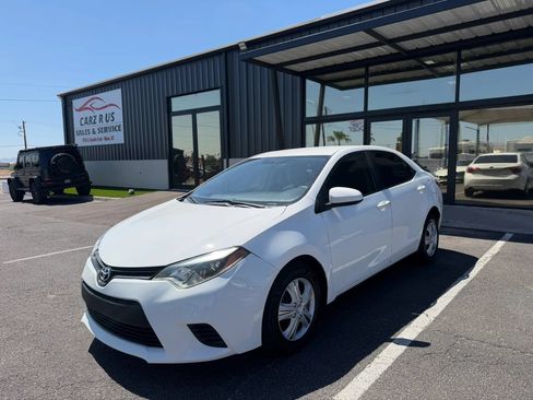 Used 2015 Toyota Corolla L FWD image 3