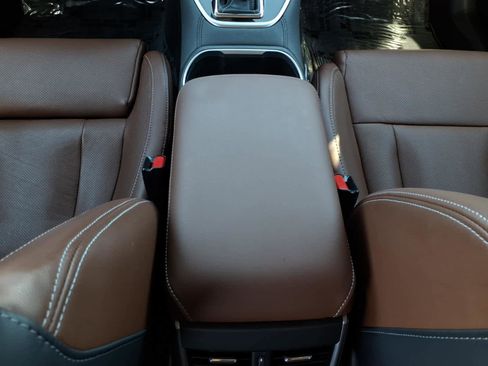 Certified 2022 Subaru Outback Touring w/ Popular Package #2 image 33