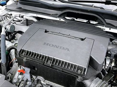 Certified 2025 Honda Pilot EX-L image 35