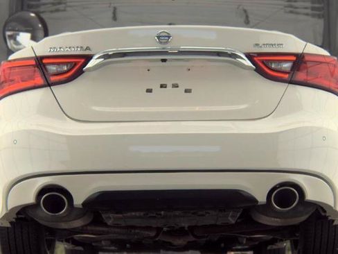 Used 2018 Nissan Maxima Platinum FWD image 7