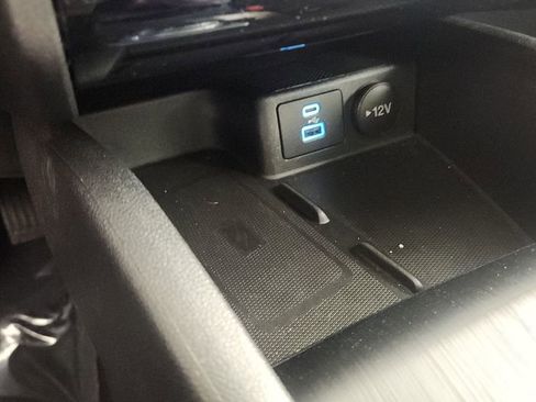 Used 2022 Ford Escape SEL w/ Technology Package image 19