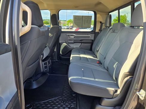 Used 2019 RAM 1500 Big Horn AWD/4WD image 27