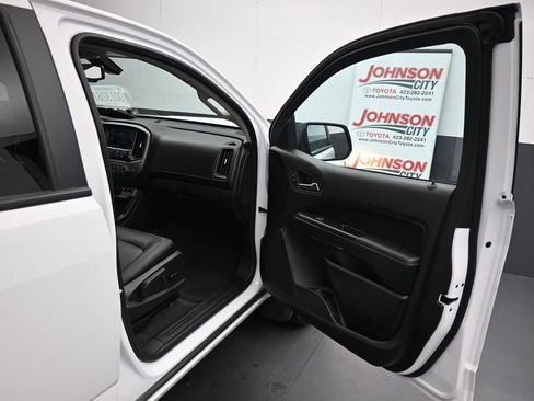 Used 2022 GMC Canyon AT4 w/ Trailering Package image 22