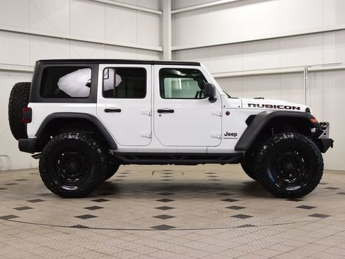 Used 2025 Jeep Wrangler Unlimited Rubicon image 8