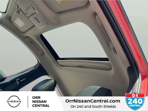 New 2026 Nissan Sentra SR w/ SR Premium Package FWD image 18