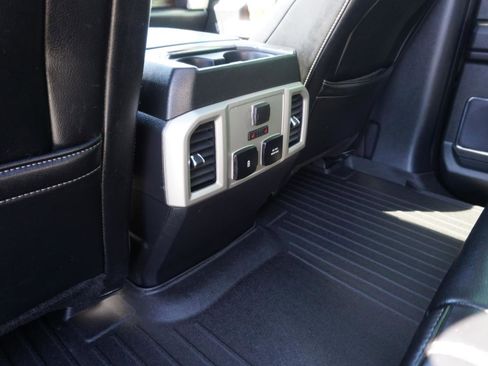 Used 2020 Ford F150 Lariat w/ Equipment Group 502A Luxury AWD/4WD image 12