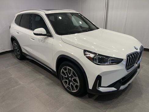 New 2026 BMW X1 xDrive28i w/ Technology Package AWD/4WD image 3