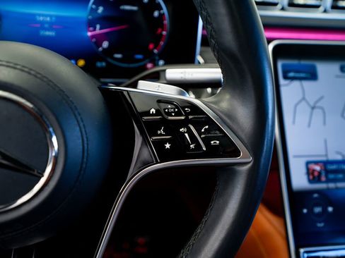 Used 2023 Mercedes-Benz S 580 4MATIC Sedan w/ Warmth & Comfort Package image 42