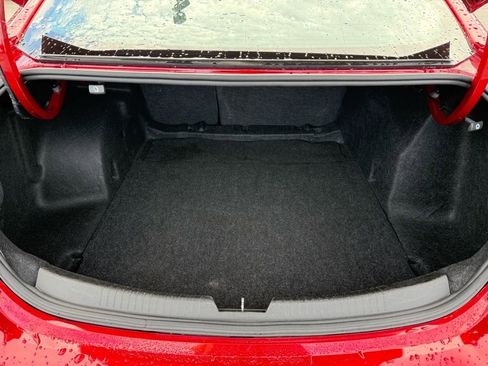 Used 2024 Chevrolet Malibu LT image 34