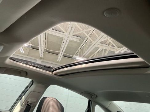 Certified 2024 Honda Accord EX image 27