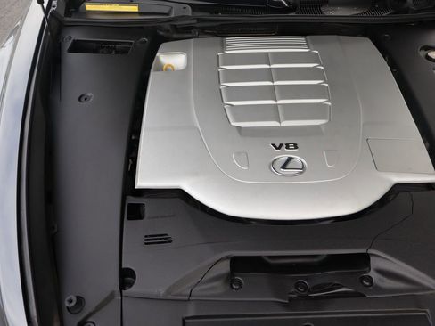 Used 2014 Lexus LS 460 AWD w/ Comfort Package image 39