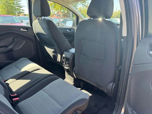 Used 2014 Ford C-MAX SE w/ Interior Protection Package image 8