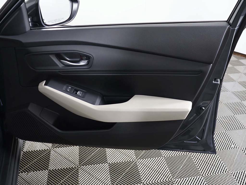 Used 2023 Honda Accord EX image 22