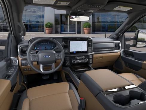Used 2025 Ford F250 Lariat w/ Lariat Ultimate Package AWD/4WD image 9