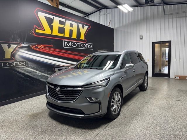 Used 2023 Buick Enclave Premium w/ Experience Buick Package AWD/4WD image 1