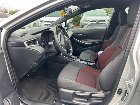 Used 2024 Toyota Corolla SE image 11