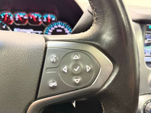 Used 2020 Chevrolet Tahoe LT image 32