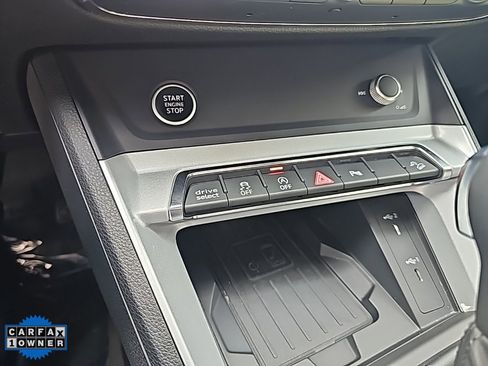 Used 2024 Audi Q3 2.0T Premium image 21