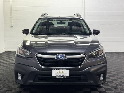 Used 2022 Subaru Outback Premium AWD/4WD image 5
