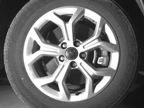 Used 2025 Jeep Compass Latitude image 13