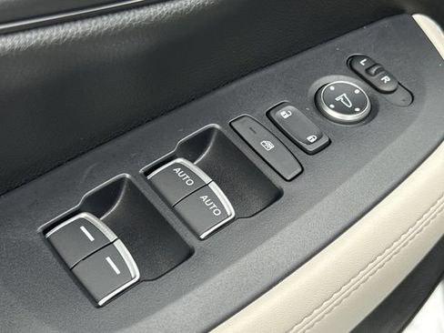 New 2027 Honda HR-V EX-L image 24