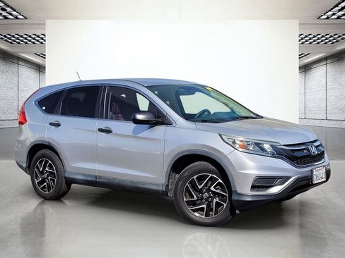 Used 2016 Honda CR-V SE image 2