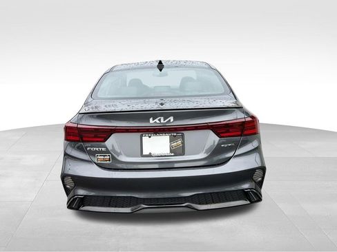 Used 2023 Kia Forte GT-Line w/ GT-Line Technology Package image 4