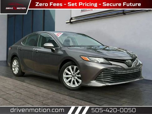 Used 2020 Toyota Camry LE w/ Carpet Mat Package image 1