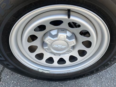 Used 2023 Chevrolet Colorado W/T image 20