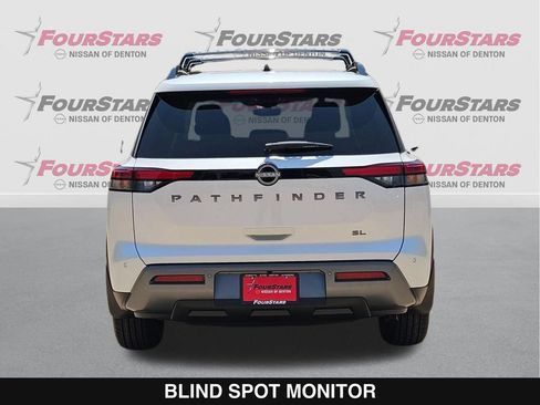 New 2026 Nissan Pathfinder SL FWD image 5