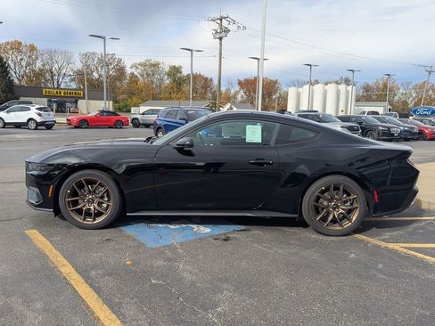 New 2026 Ford Mustang Coupe image 3