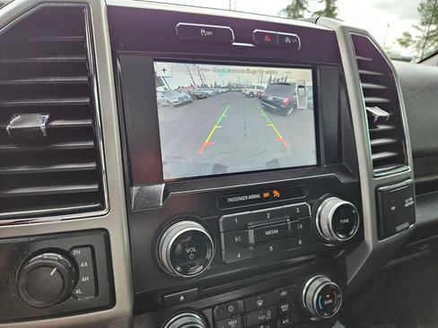 Used 2018 Ford F150 Lariat w/ Equipment Group 502A Luxury AWD/4WD image 31