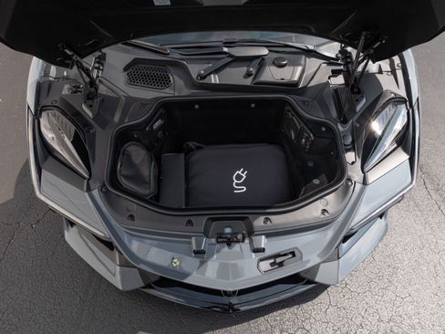 Used 2024 Lamborghini Revuelto AWD/4WD image 84