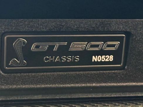 Used 2022 Ford Mustang Shelby GT500 w/ Technology Package RWD image 19