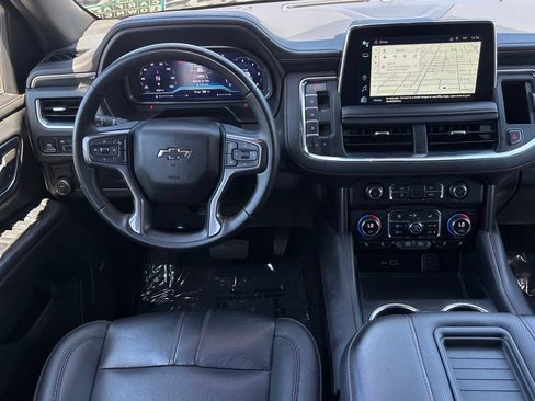 Used 2024 Chevrolet Suburban RST RWD image 21