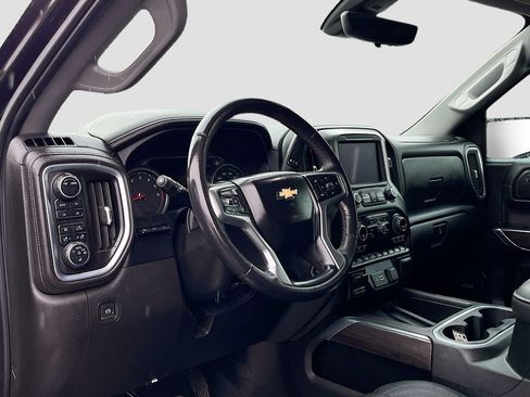 Used 2022 Chevrolet Silverado 1500 LTZ w/ Technology Package AWD/4WD image 9