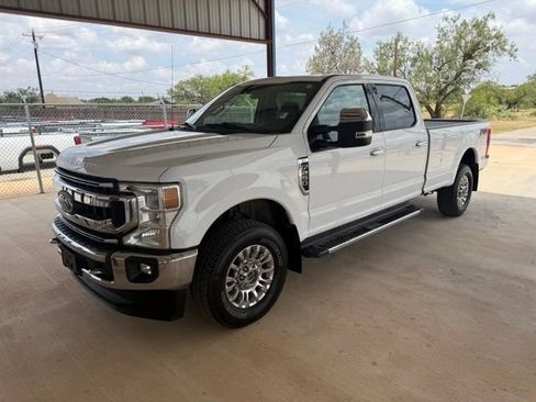 Used 2020 Ford F250 XLT w/ XLT Premium Package AWD/4WD image 3