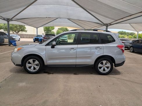 Used 2015 Subaru Forester 2.5i Limited AWD/4WD image 8