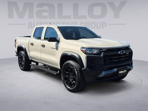 Used 2026 Chevrolet Colorado Trail Boss AWD/4WD image 7