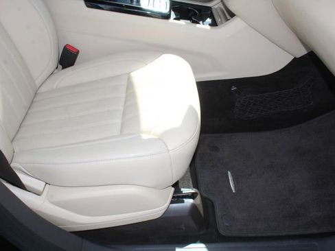 Used 2018 Mercedes-Benz GLE 350 4MATIC image 17