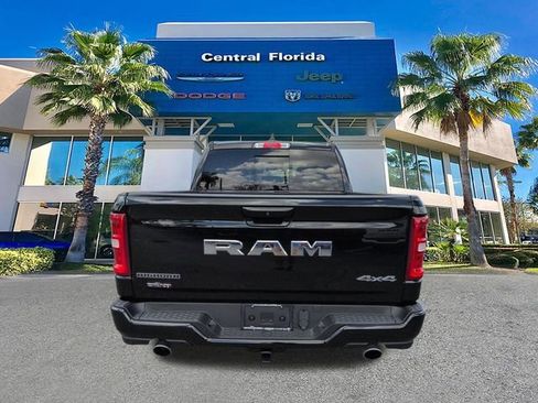 Used 2025 RAM 1500 Big Horn AWD/4WD image 5