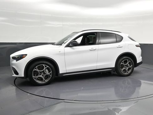 Used 2024 Alfa Romeo Stelvio Ti w/ Active Assist Plus Package AWD/4WD image 7