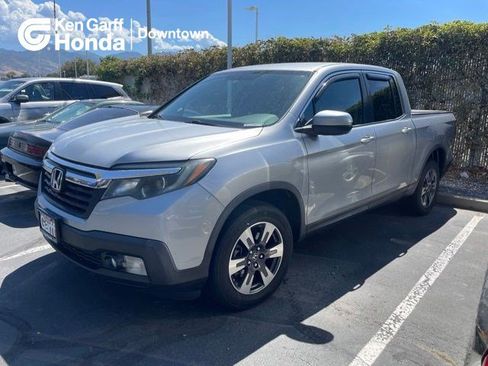 Used 2017 Honda Ridgeline RTL-T image 1