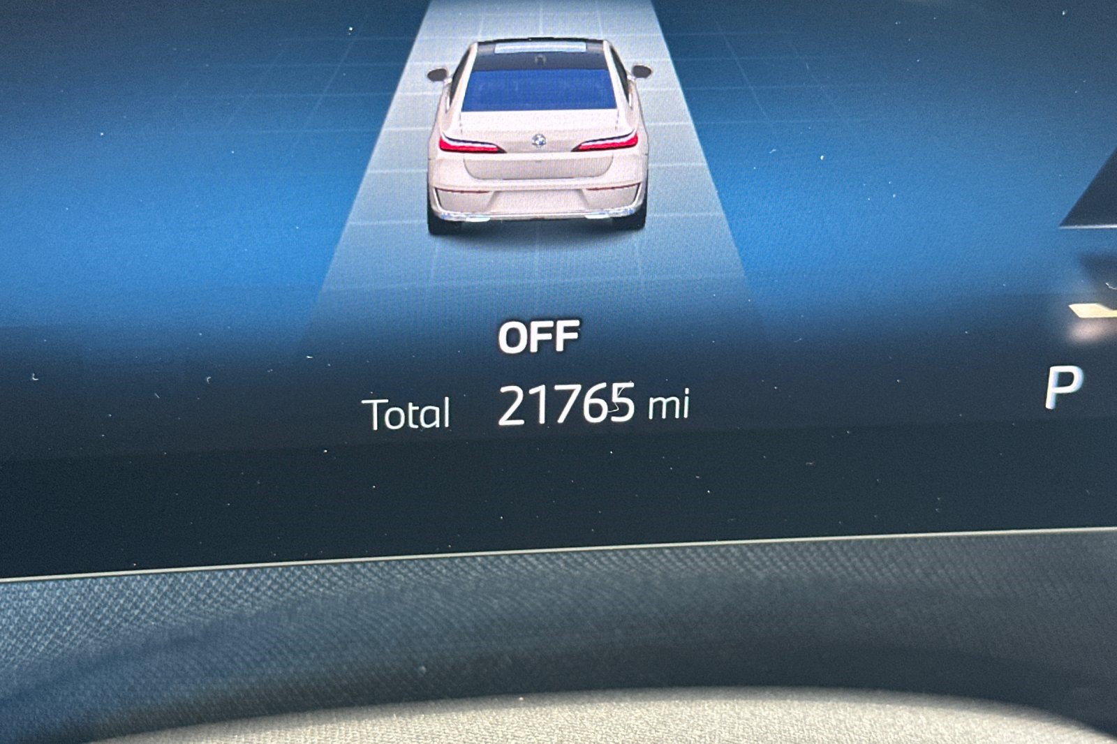 Certified 2024 BMW i7 xDrive60 RWD image 36