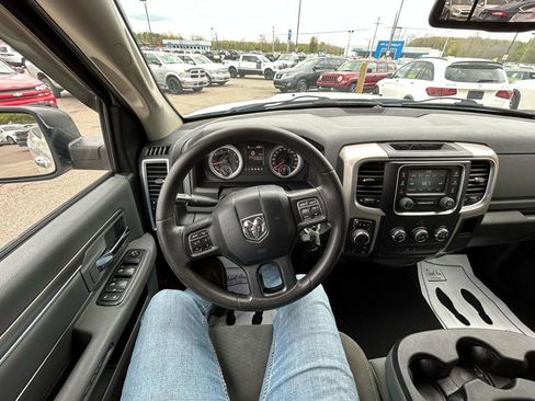 Used 2015 RAM 1500 Classic SLT AWD/4WD image 27