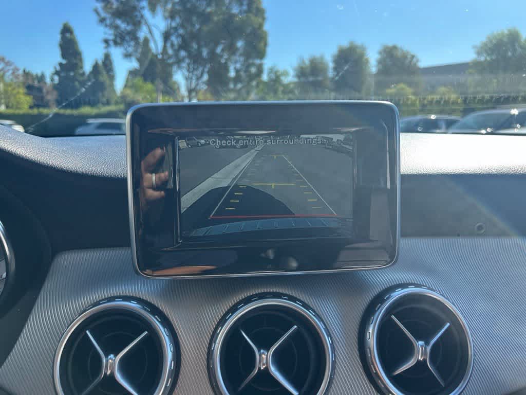 Used 2015 Mercedes-Benz GLA 250 image 10