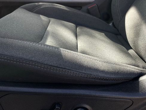 Used 2019 RAM 1500 Big Horn RWD image 22