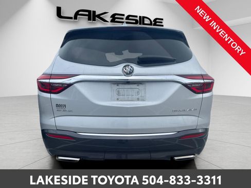 Used 2018 Buick Enclave Premium w/ Experience Buick Package image 5