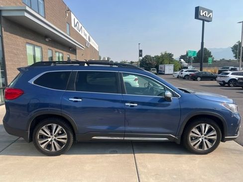 Used 2021 Subaru Ascent Touring w/ Popular Package #2 AWD/4WD image 5