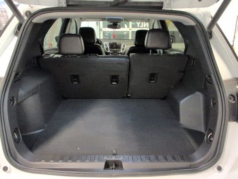 Certified 2022 Chevrolet Equinox Premier image 28